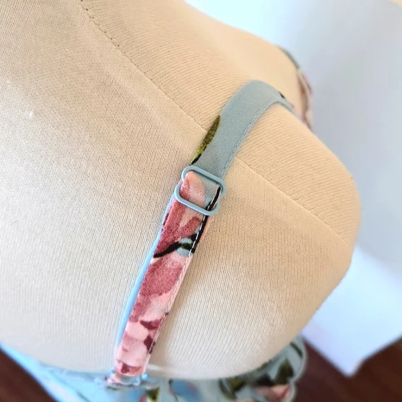 🏷️TORRID Sophie Georgette Embroidered Cami Garden Blooms Size 2X - Picture 9 of 9